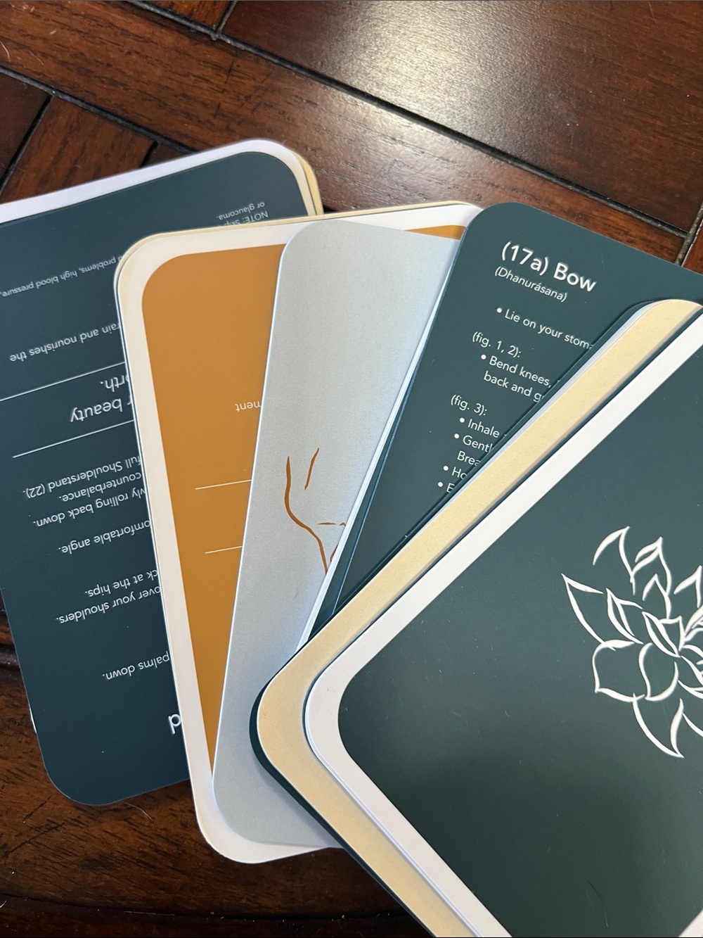 Yoga deck of cards. Good quality cards - Picture 2 of 6